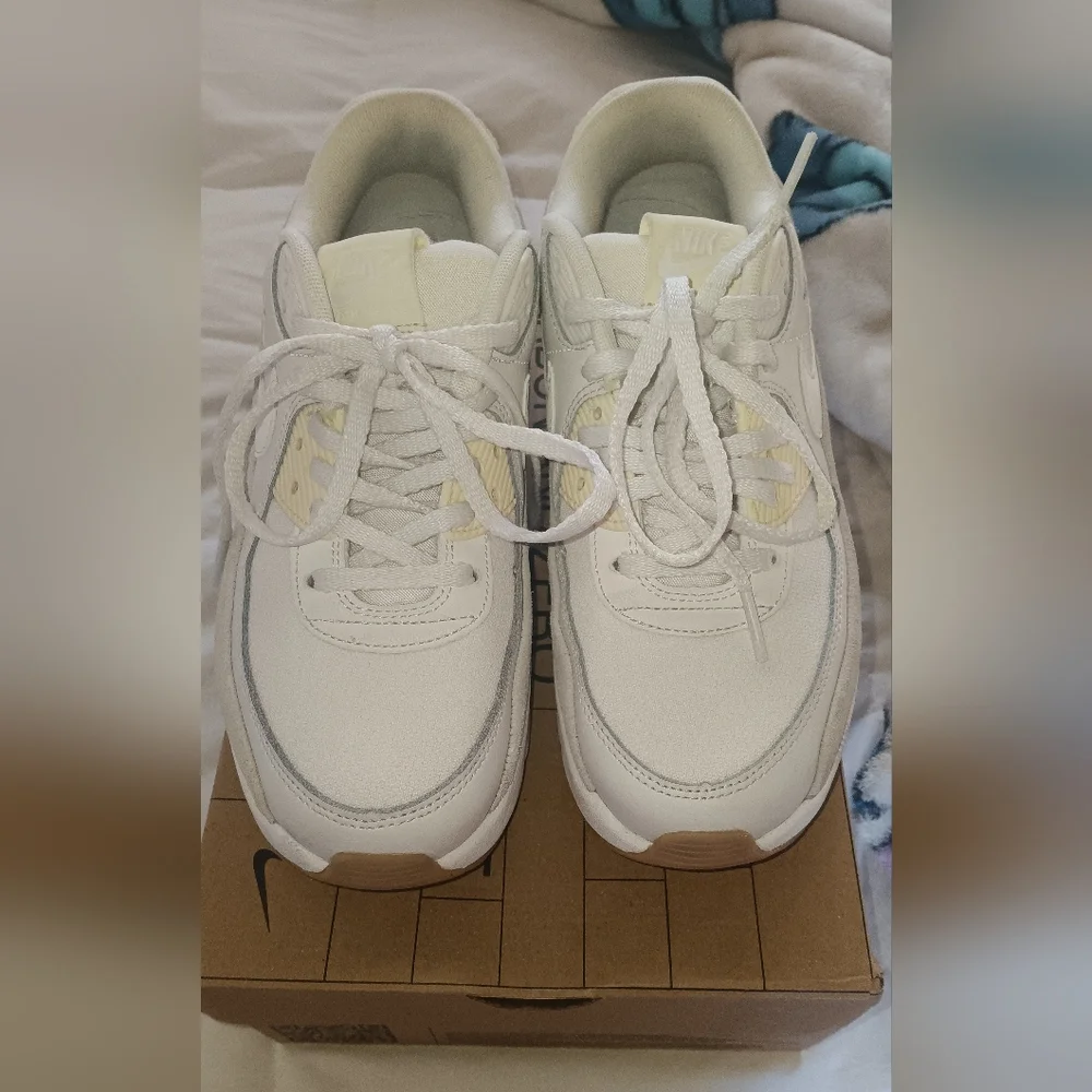 Nike White Sneakers - Picture 3 of 10